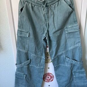 Fashion Nova Green Cargo Pants with Relaxed Fit